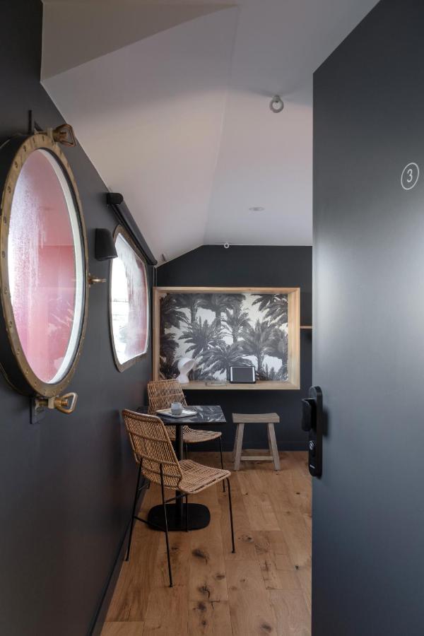 La Peniche - Bed And Bicycle - Tournon Hotel Luaran gambar
